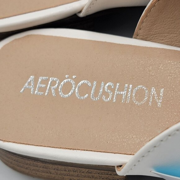 Womens Aerocushion White Slip-On Loafers With Silver Chain Detail & Low Heel - Picture 10 of 12